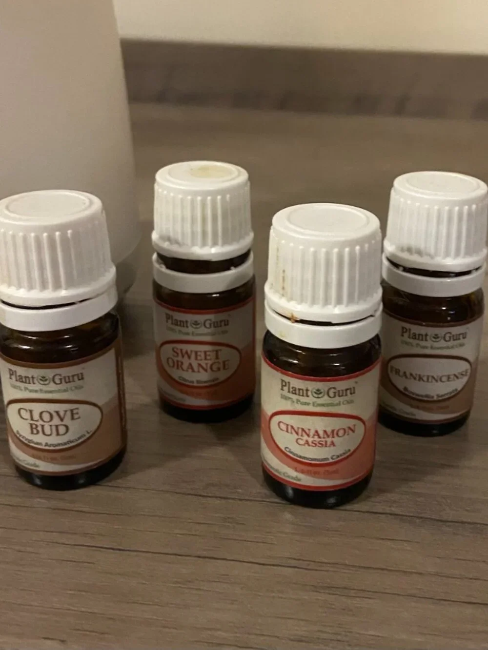 Essential Oil Diffuser + 4 Oils Set